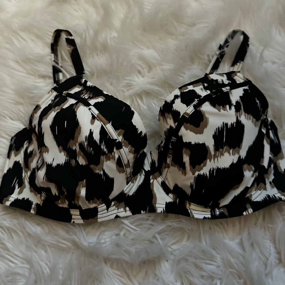 La Blanca Underwire Bikini Top size 36D - Picture 3 of 5
